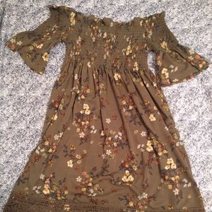 Off the shoulder sundress